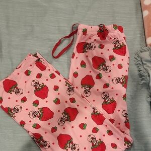 Strawberry Shortcake Print Pink Pajama Pants...LIKE NEW
